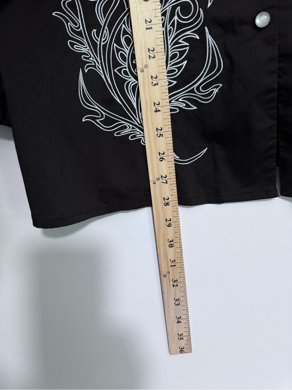 Bob Mackie Black Blouse with White Paisley Embroidery Accents - Picture 8 of 9